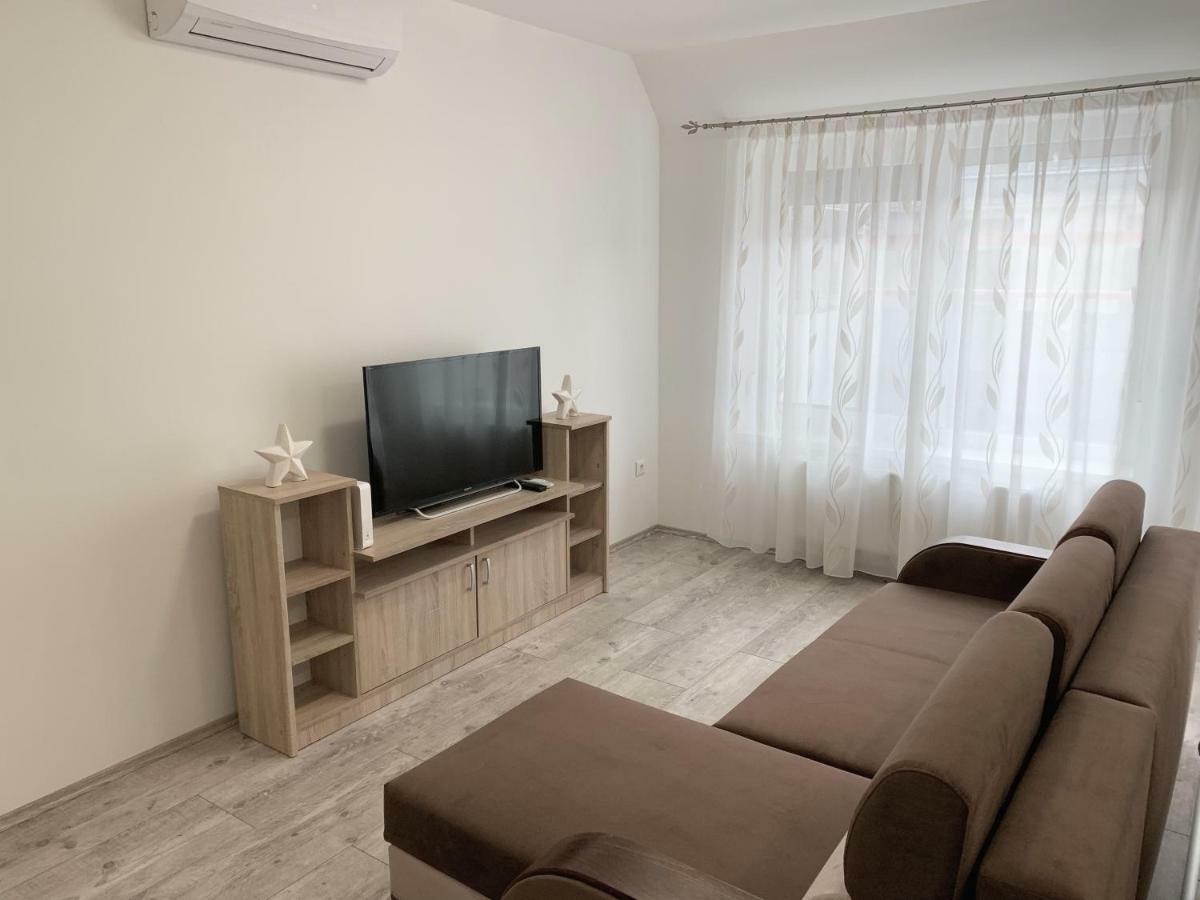 Exclusive Home - C. Apartman Pécs Esterno foto